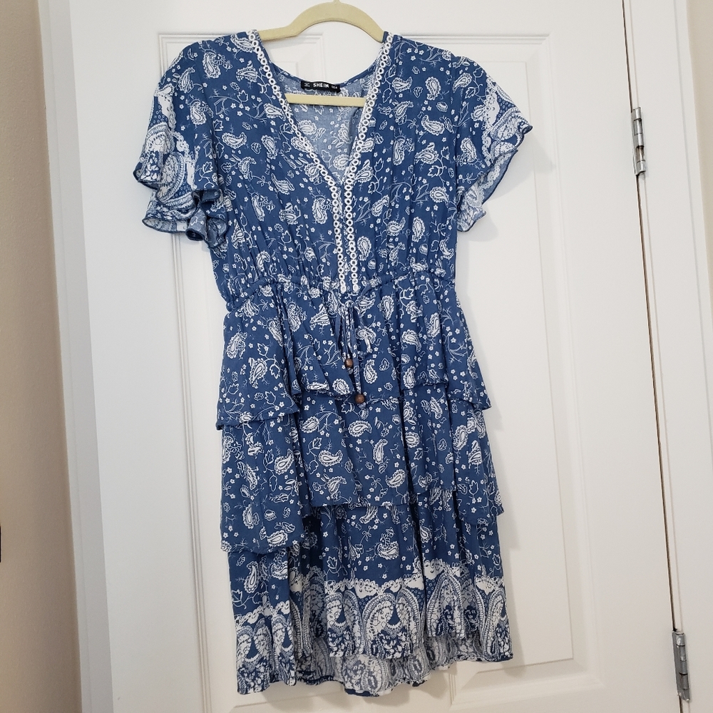 Frilly dress